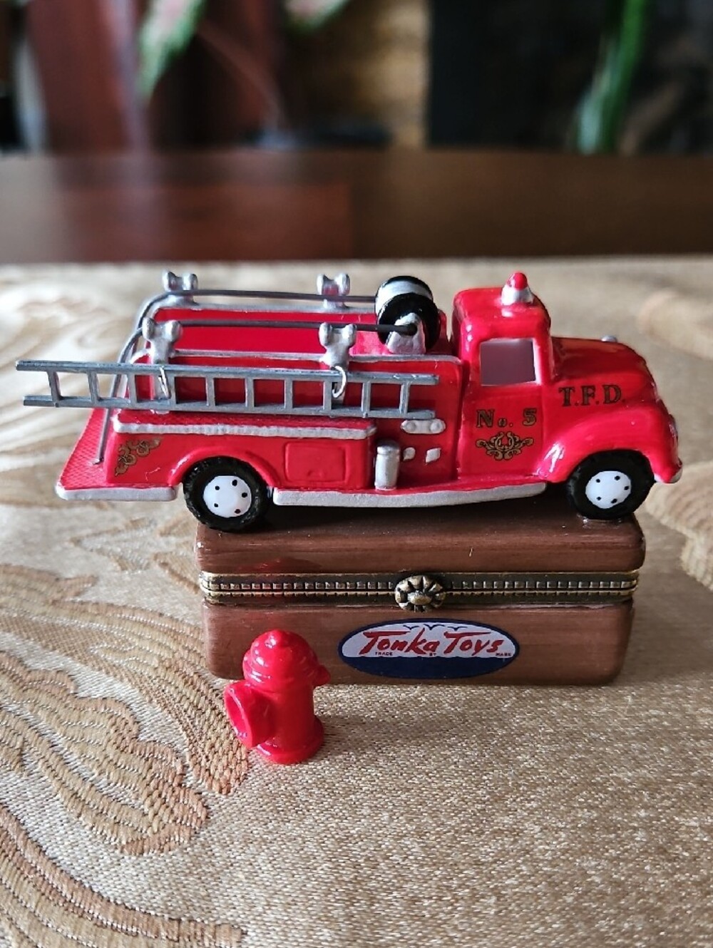 Vintage PHB Midwest of Cannon Falls Tonka Fire Truck Porcelain Hinged Box, #3368